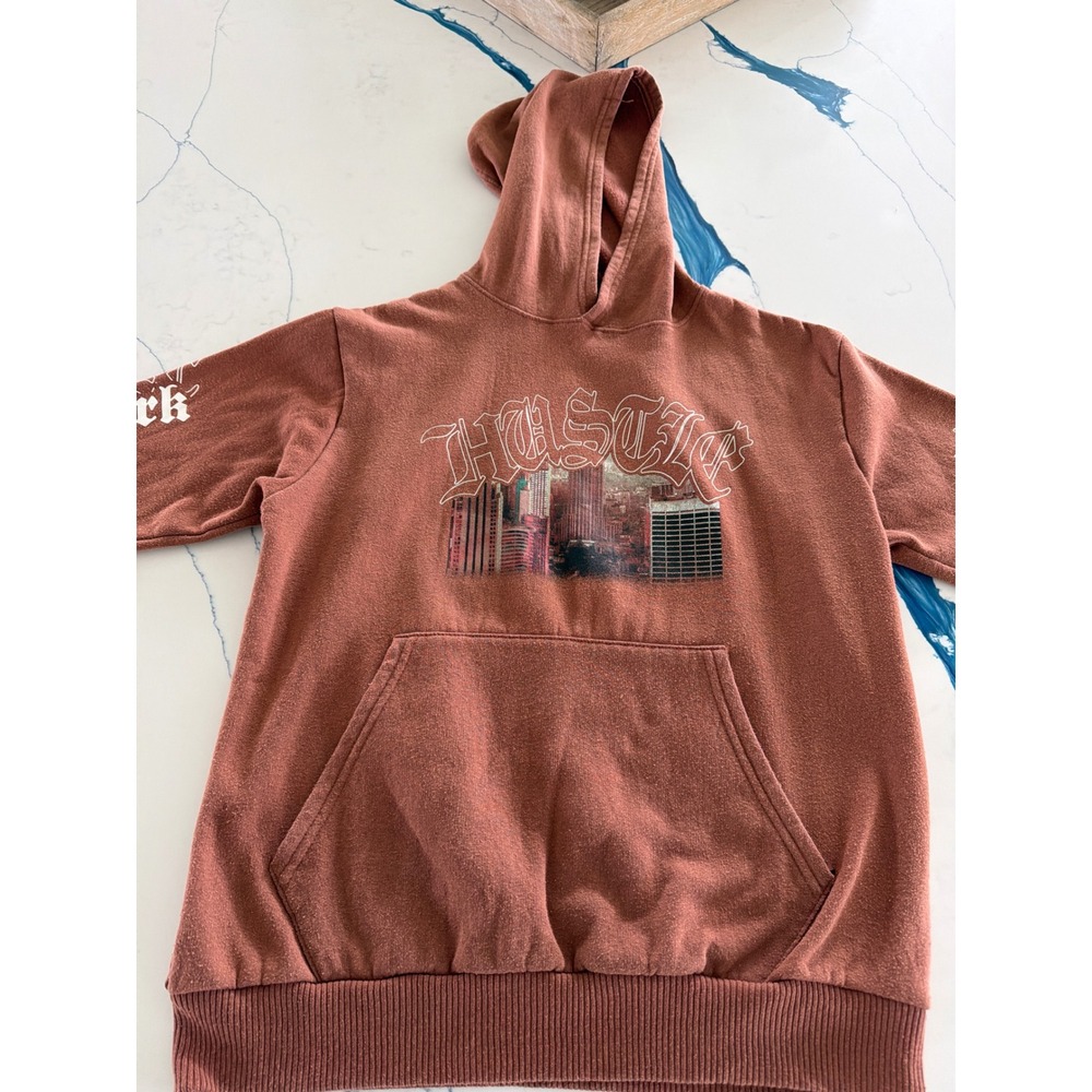 Fresh Laundry Kids XL Hustle New York City Graphic Hoodie Sweatshirt Rust Brown